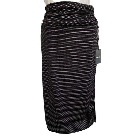 DKNY Pencil Skirt Women's LARGE Black Nail Head‎ Pull-On Stretchy Side-Slit NEW - Picture 1 of 9